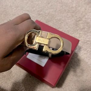 Tan and black reversible belt